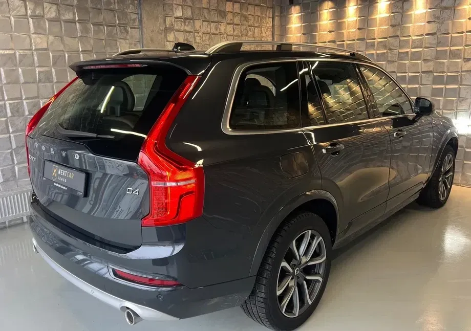 Volvo XC 90 II D4 Momentum — imagine 4