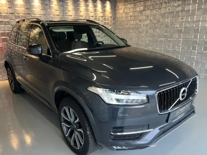 Volvo XC 90 II D4 Momentum