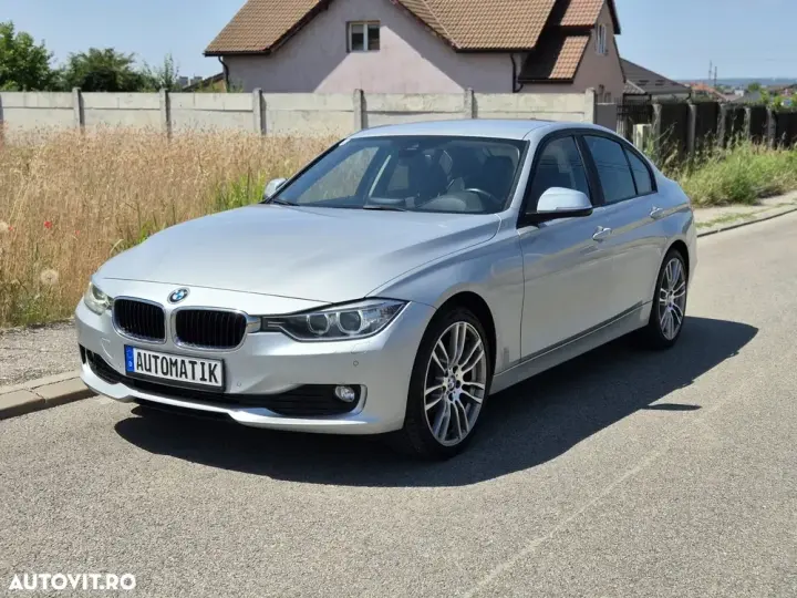 BMW Seria 3 F30/F31/F34 [2011 - 2019] 320d xDrive Aut. Sport Line