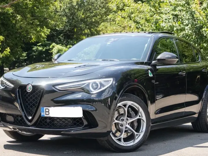 Alfa Romeo Stelvio 2.9 V6 Turbo AWD AT8 Quadrifoglio