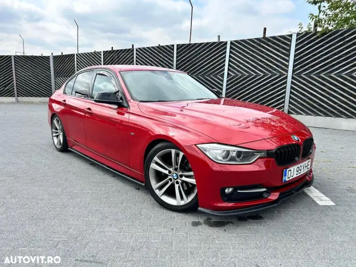 BMW Seria 3 F30/F31/F34 [2011 - 2019] 320d Sport-Aut. Sport Line