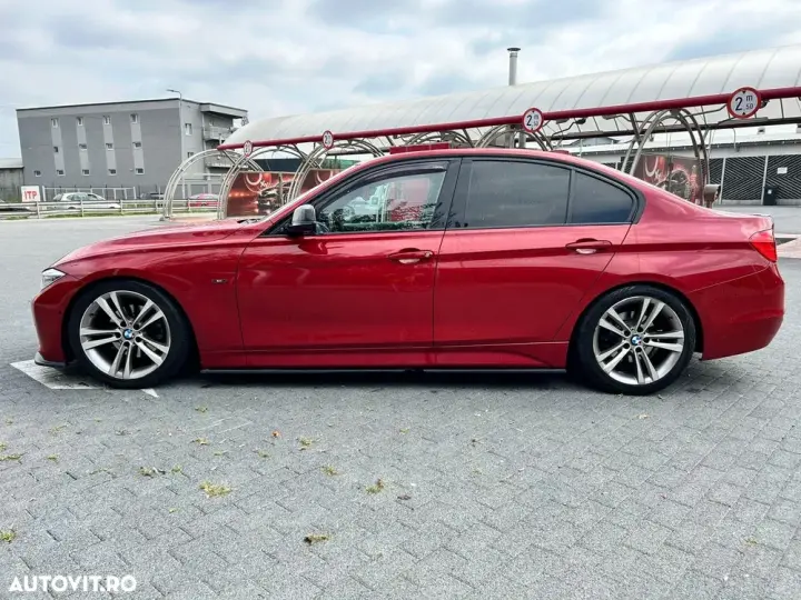 BMW Seria 3 F30/F31/F34 [2011 - 2019] 320d Sport-Aut. Sport Line