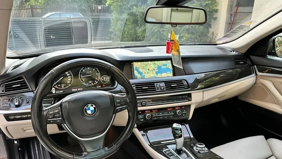 BMW Seria 5 F10/F11/F07 525d xDrive Sport-Aut. — imagine 5