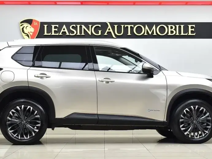 Nissan X-Trail III [2014 - Prezent[ ePower 5 locuri N-Connecta