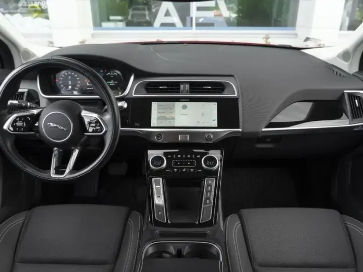 Jaguar I-Pace