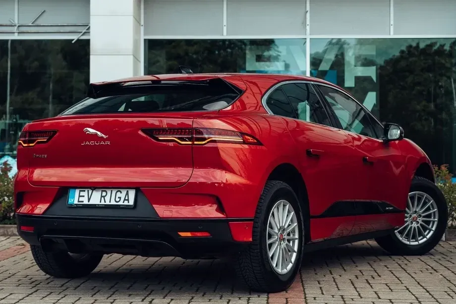 Jaguar I-Pace — imagine 2