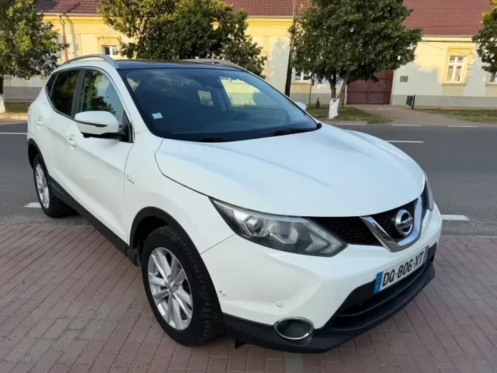 Nissan Qashqai II 1.6 DCI Start/Stop 4X4-i Tekna