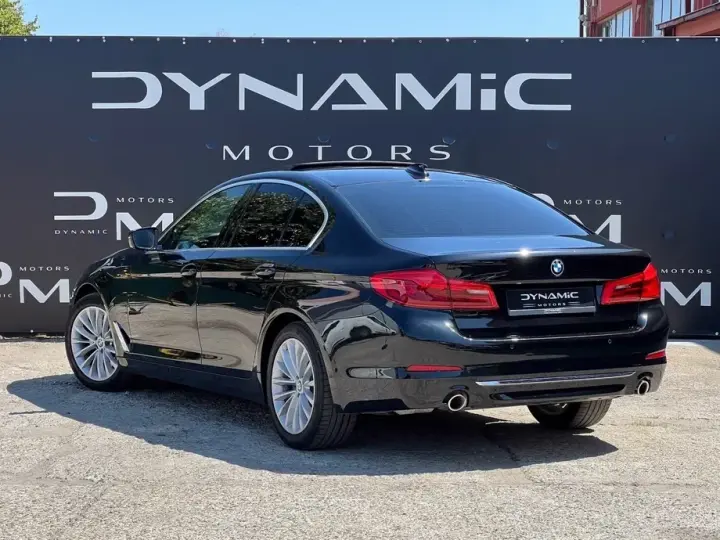 BMW Seria 5 G30/G31 530i AT