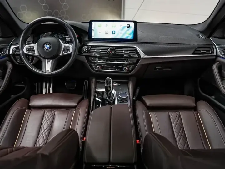 BMW Seria 5 G30/G31 520i Aut.