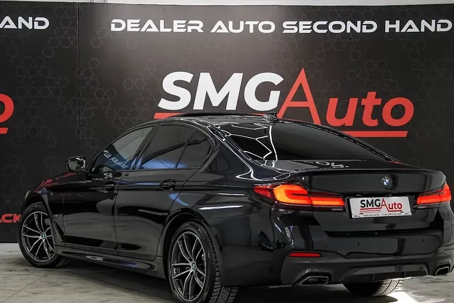 BMW Seria 5 G30/G31 520i Aut. — imagine 4