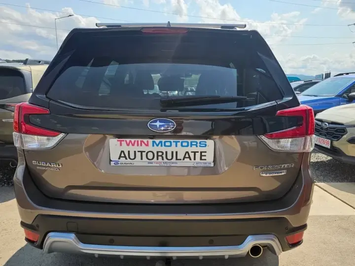Subaru Forester 2.0ie Lineartronic Platinum