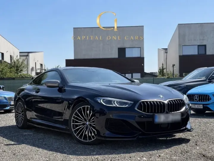 BMW M8