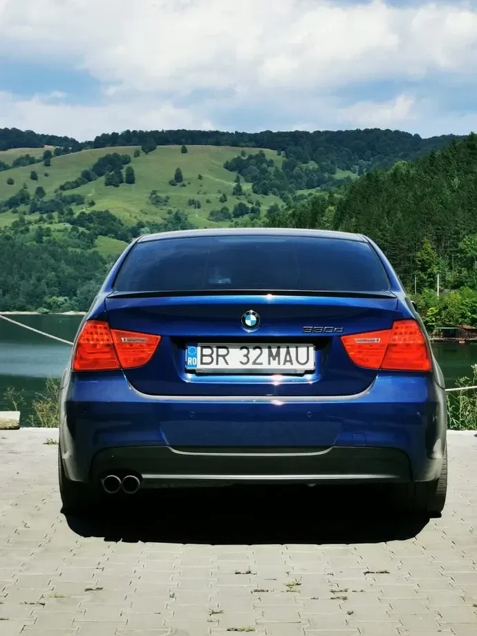 BMW Seria 3 E90/E91/E92/E93 — imagine 4