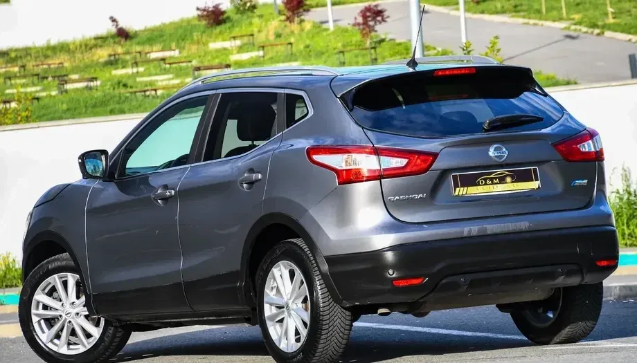 Nissan Qashqai II 1.5 DCI TEKNA+ — imagine 4
