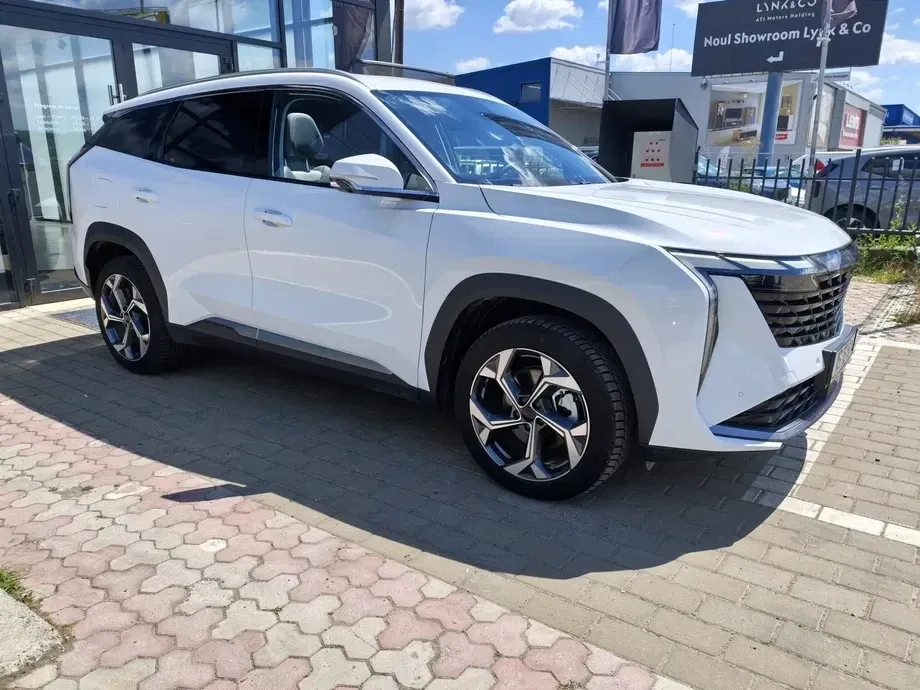 Geely Starray 1.5 T-GDI 7DCT GF — imagine 2