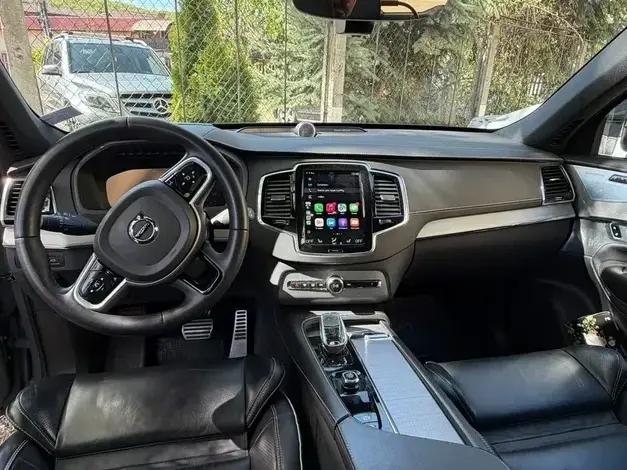 Volvo XC 90 II B5 MHEV AWD 7 locuri Ultimate Bright