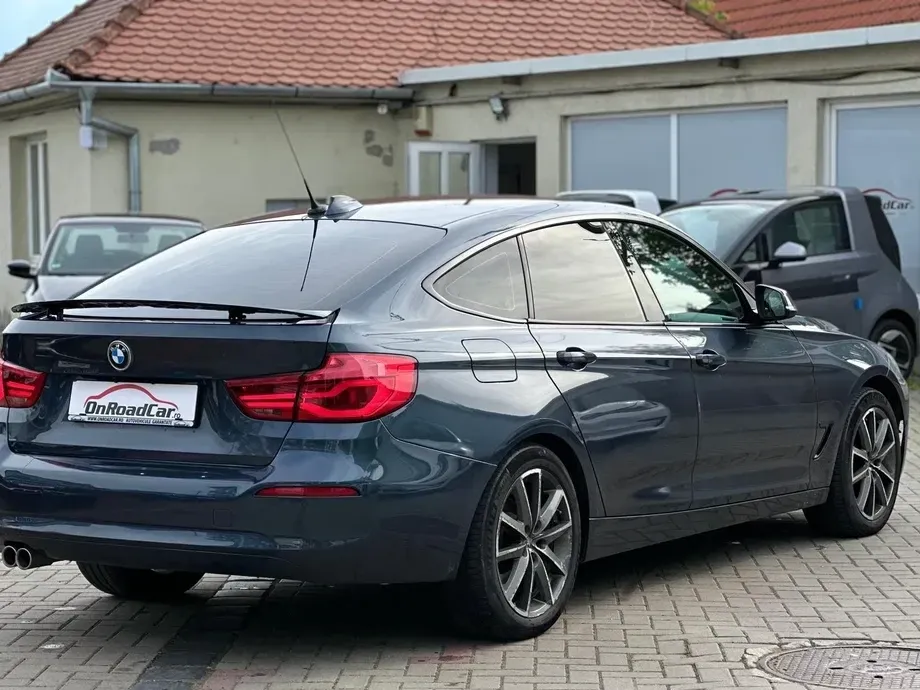 BMW Seria 3 325d Aut. Advantage — imagine 2