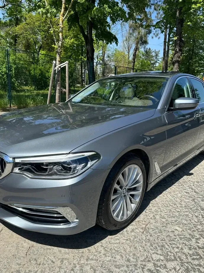 BMW Seria 5 G30/G31 530i xDrive AT — imagine 3