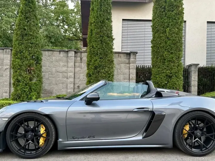 Porsche Boxster 718 Spyder RS
