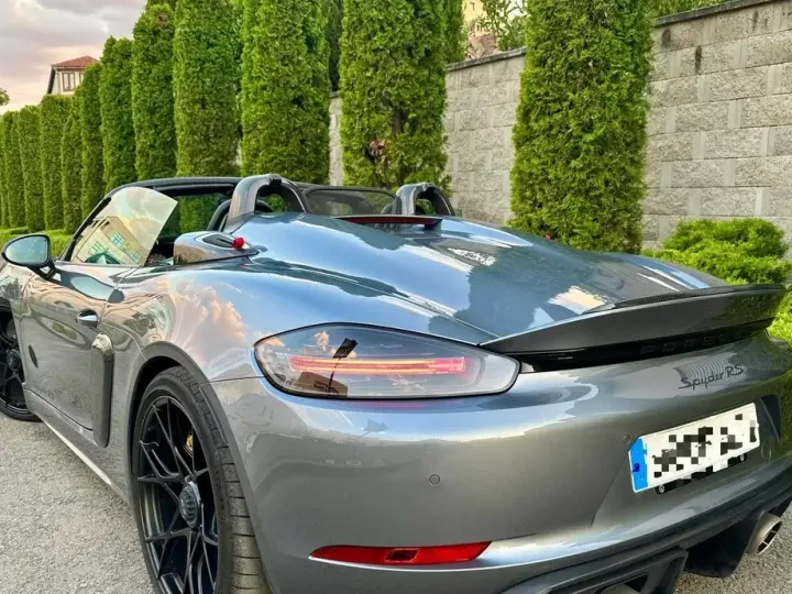 Porsche Boxster 718 Spyder RS