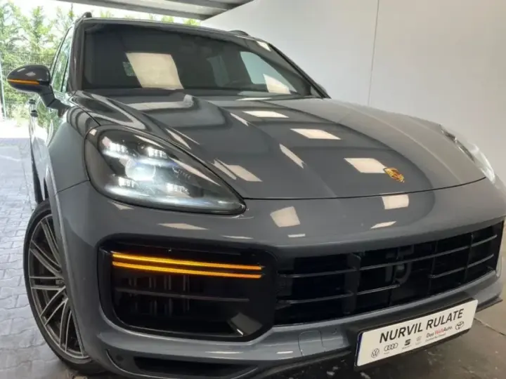 Porsche Cayenne Turbo