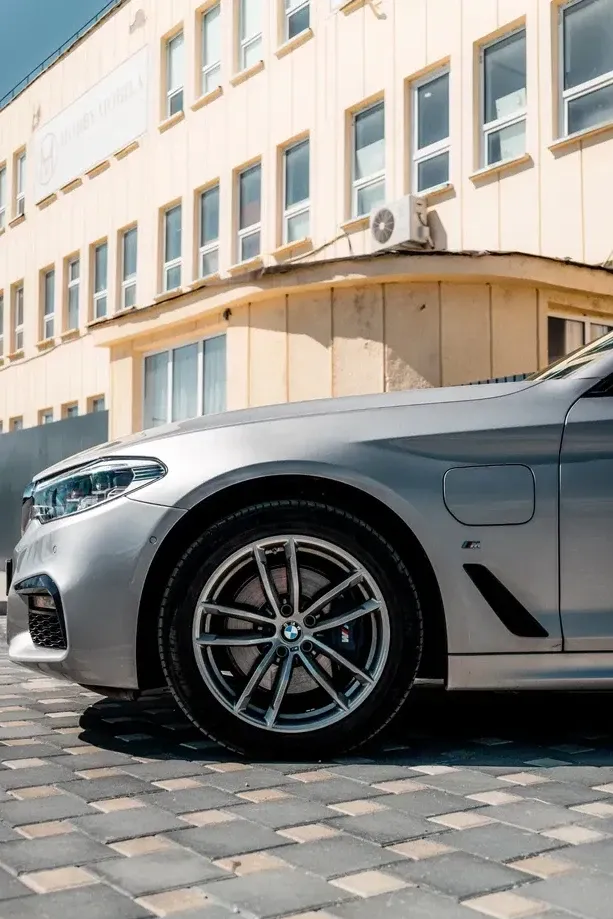 BMW Seria 5 G30/G31 — imagine 3