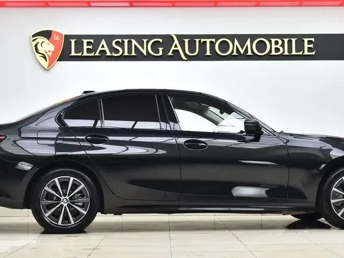 BMW Seria 3 G20/G21 320i xDrive Aut. Advantage