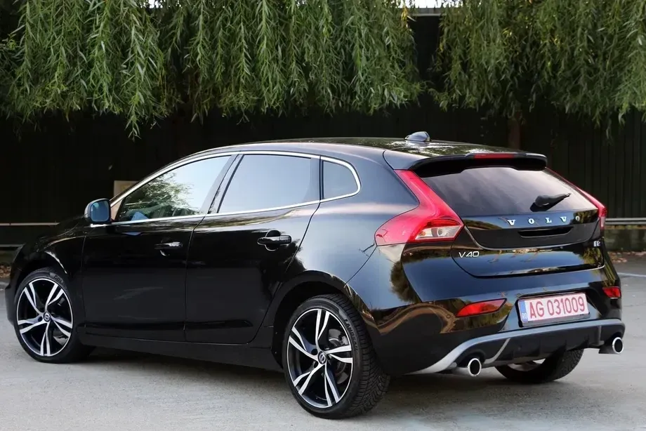Volvo V40 II — imagine 2