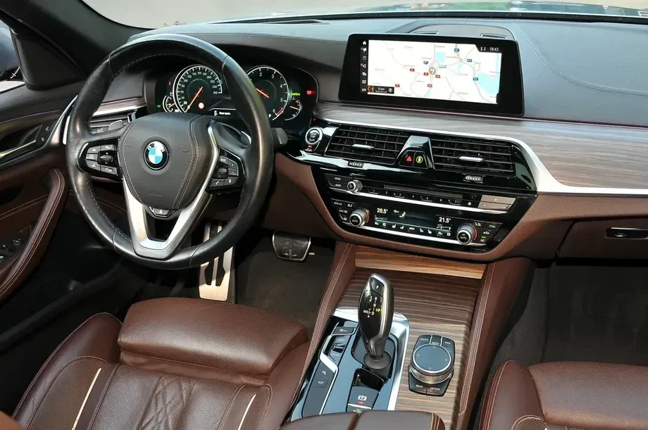 BMW Seria 5 G30/G31 520d AT — imagine 5