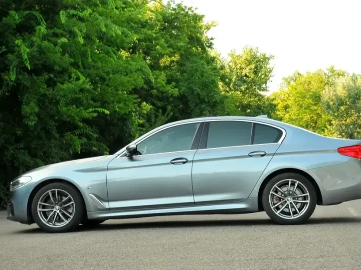 BMW Seria 5 G30/G31 520d AT