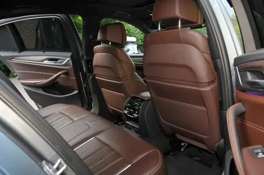 BMW Seria 5 G30/G31 520d AT — imagine 6