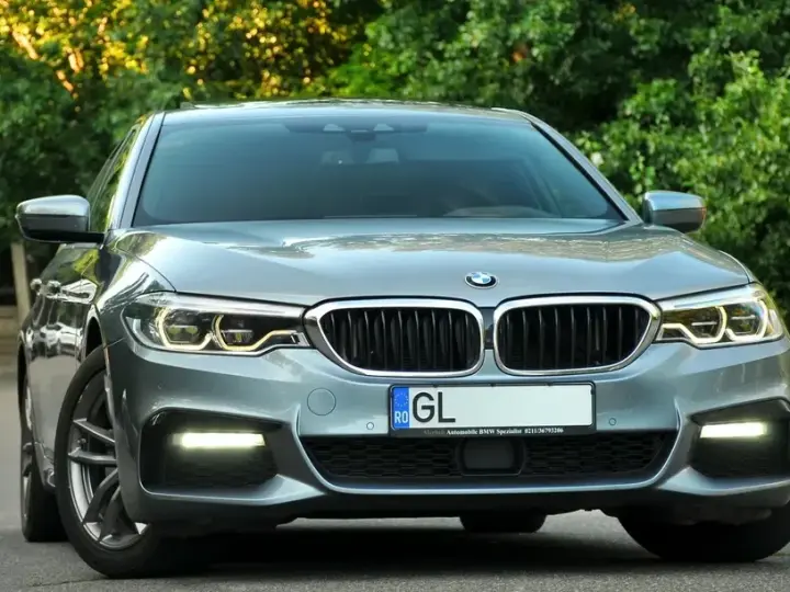 BMW Seria 5 G30/G31 520d AT