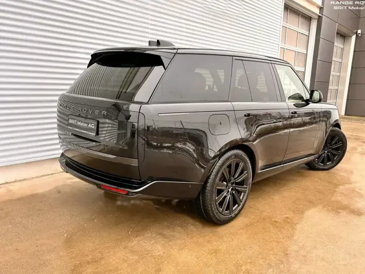 Land Rover Range Rover V 3.0 I6 D300 MHEV HSE