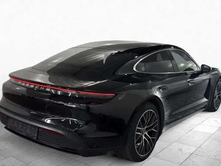 Porsche Taycan 4S Performancebatterie Plus