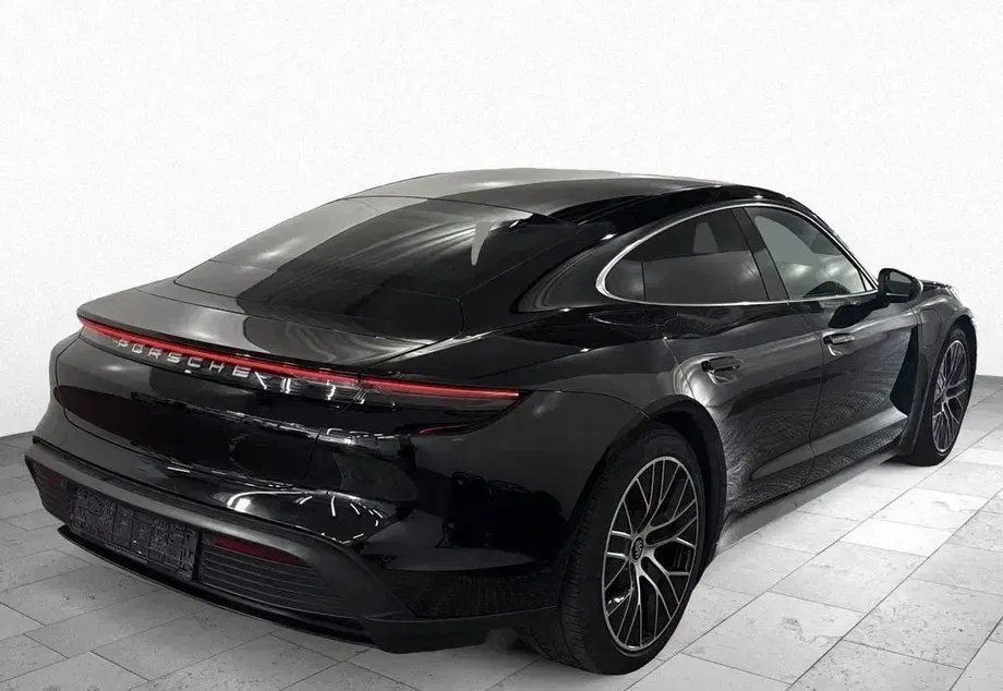 Porsche Taycan 4S Performancebatterie Plus — imagine 5