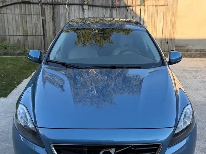 Volvo V40 II D4 VEA Summum