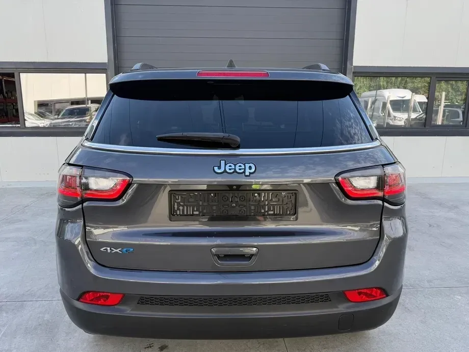 Jeep Compass 1.3T 4xe AT6 PHEV Limited — imagine 6