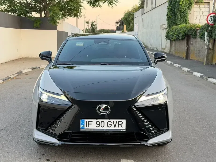 Lexus RZ 550e DIRECT 4 F Sport — imagine 2