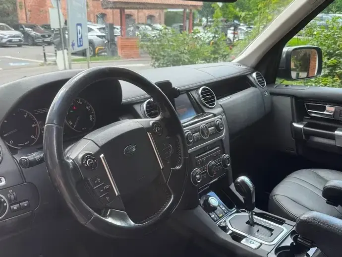 Land Rover Discovery IV 3.0i TD HSE Aut.