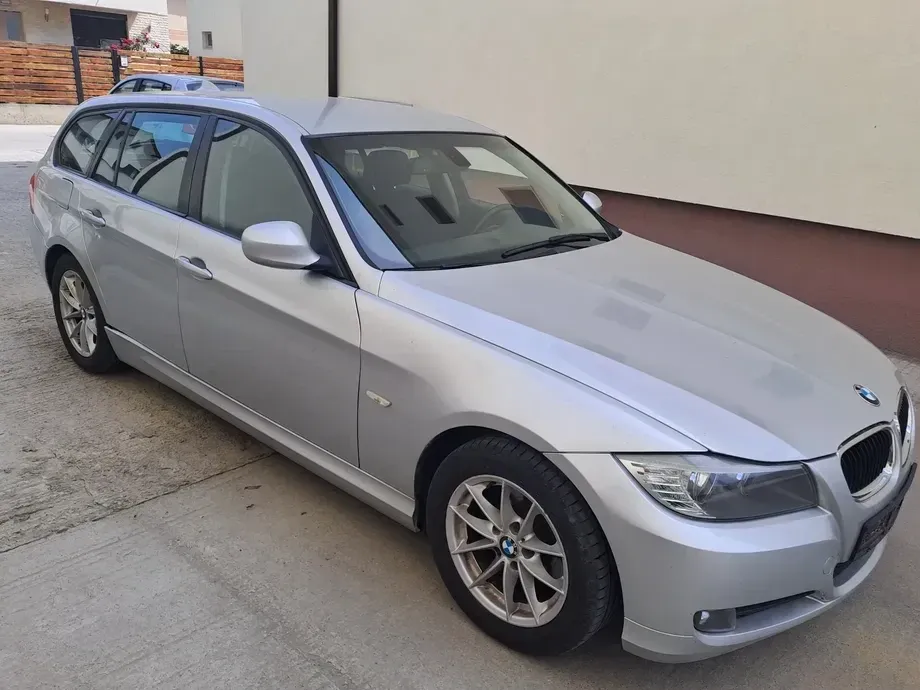 BMW Seria 3 E90/E91/E92/E93 320d — imagine 3