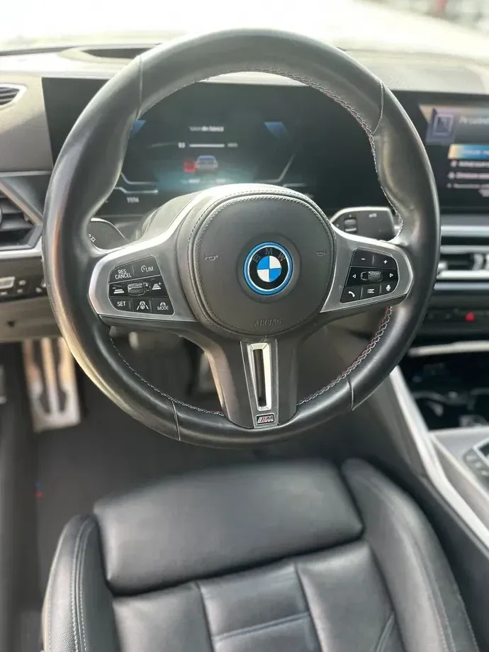 BMW i4 M50 Gran Coupe — imagine 6