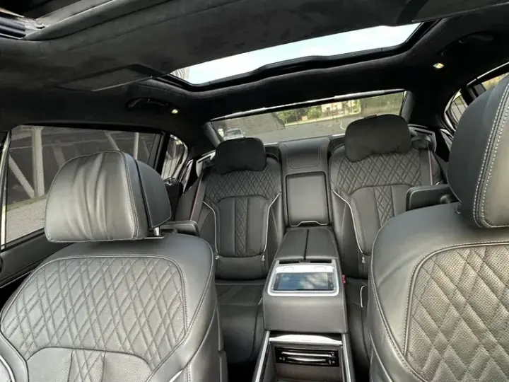 BMW Seria 7