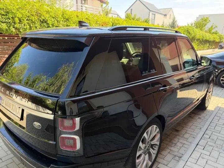 Land Rover Range Rover V 3.0 Si6 P440 PHEV LWB HSE