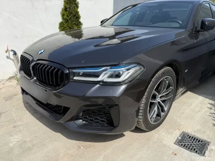 BMW Seria 5 G30/G31 540d xDrive AT MHEV