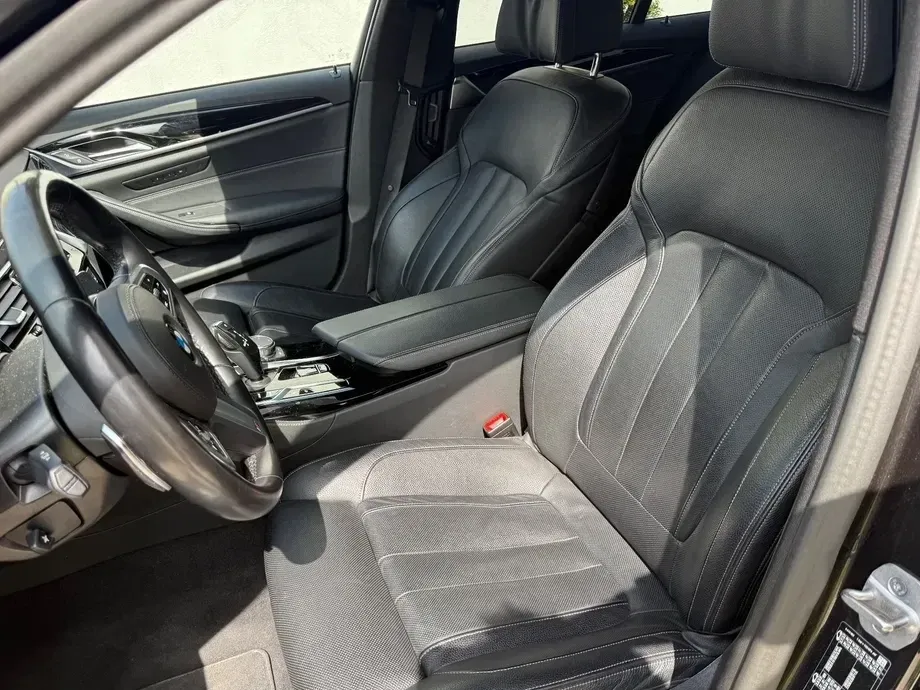 BMW Seria 5 G30/G31 540d xDrive AT MHEV — imagine 5