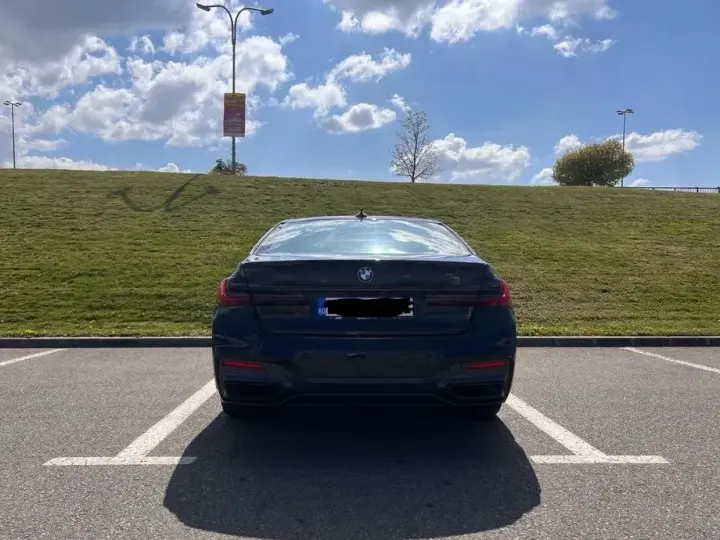 BMW Seria 7 730d