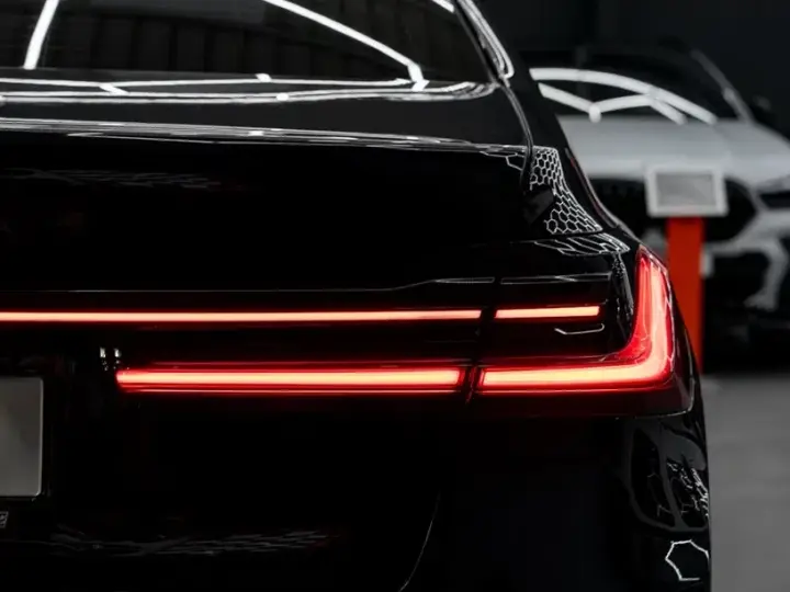 BMW Seria 7 G11/G12 730d MHEV
