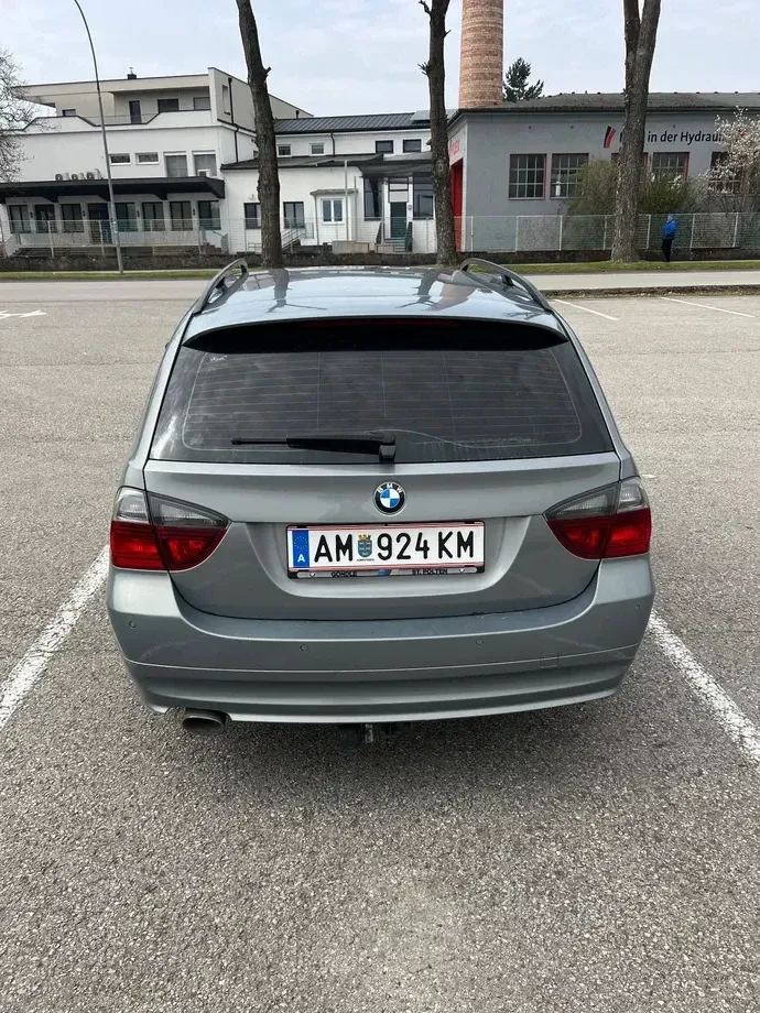 BMW Seria 3 E90/E91/E92/E93 320d DPF Aut. — imagine 4
