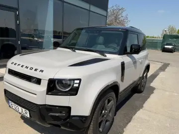 Land Rover Defender 90 3.0D 250 MHEV Hard Top X-Dynamic SE
