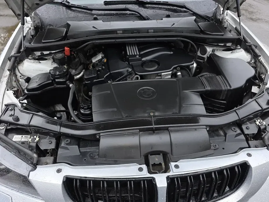 BMW Seria 3 E90/E91/E92/E93 — imagine 2